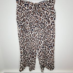 New! Worthington Wide Leg Crop